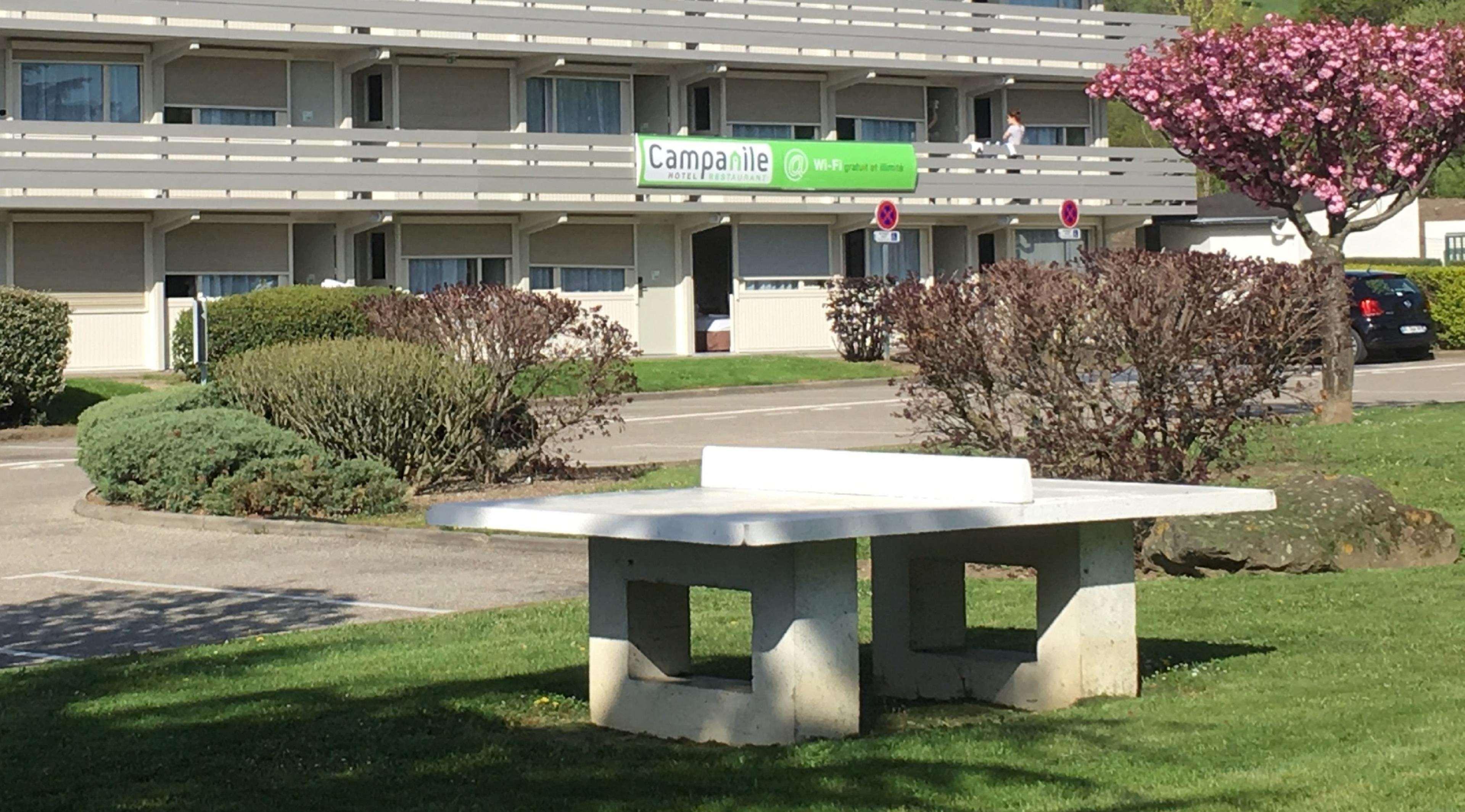 Hotel Campanile Saint-etienne Est- 3*