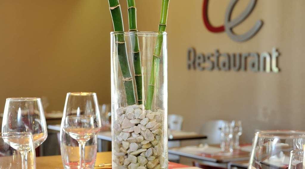 Campanile Saint-etienne Est- Hotel 3*