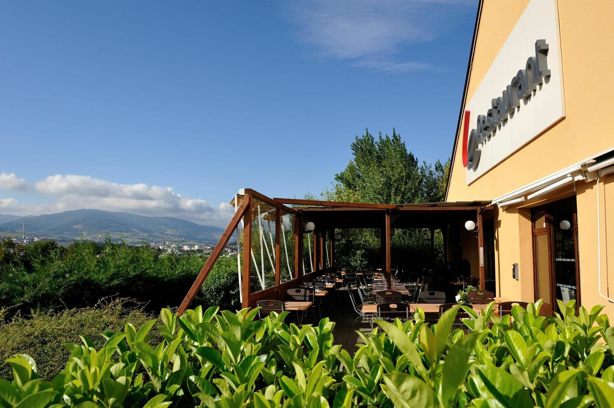 Hotel Campanile Saint-etienne Est-